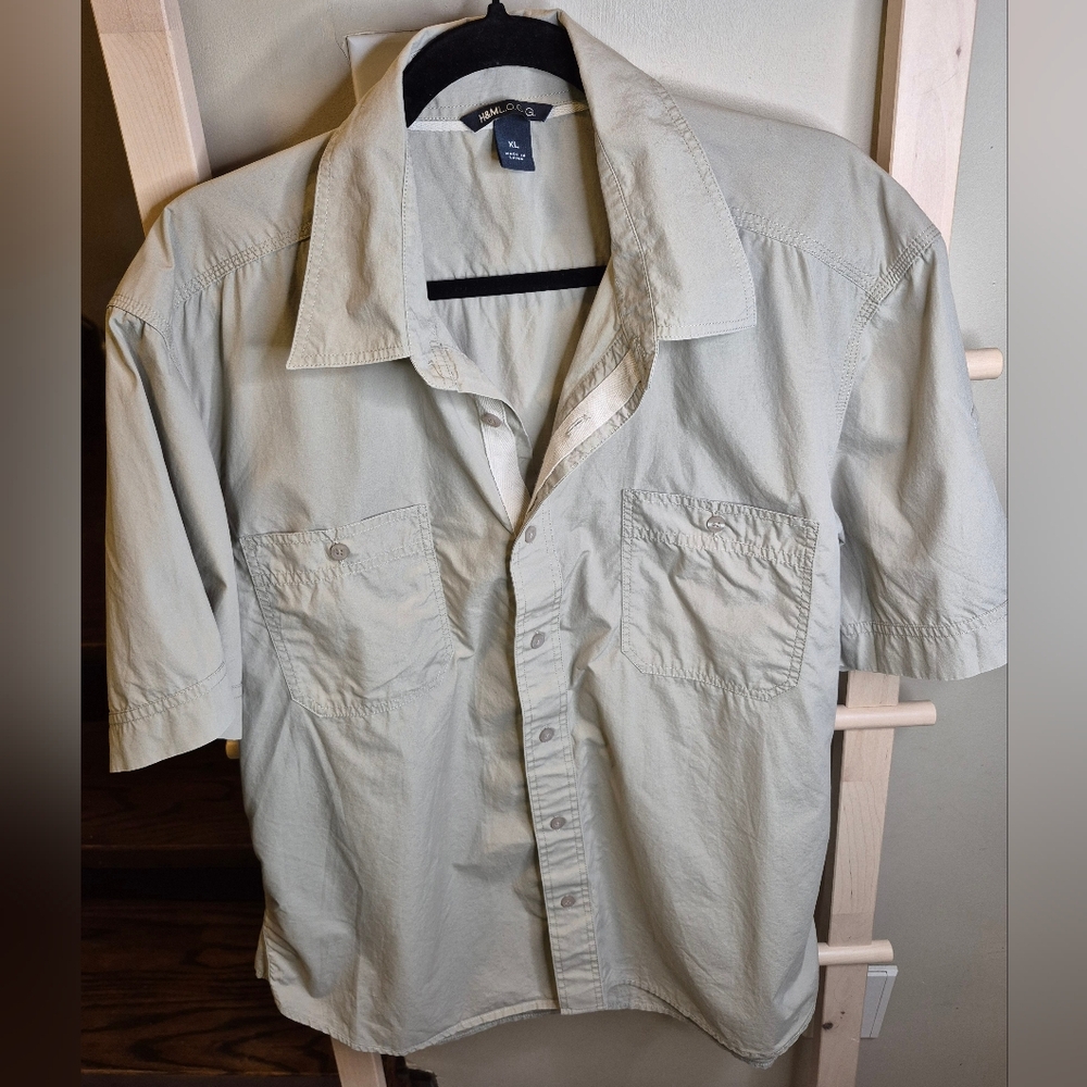 H&M Men's Beige Short Sleeve Shirt